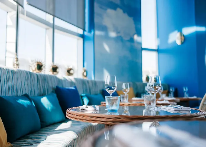 Mercure Cité Mondiale Centre 4*