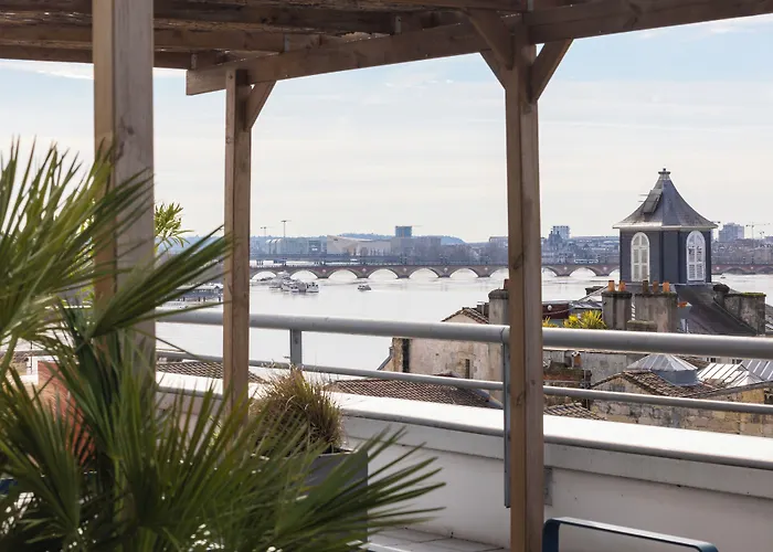 Mercure Cité Mondiale Centre Hotel