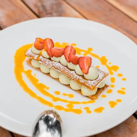 Indigo Centre Chartrons By Ihg 4* בורדו