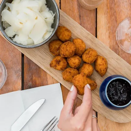 Indigo Centre Chartrons By Ihg מלון