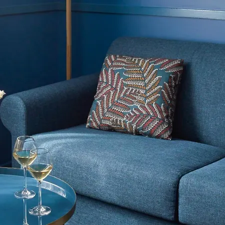 Mercure Cité Mondiale Centre 4*