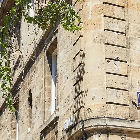 Hotel Mercure Cité Mondiale Centre 4*