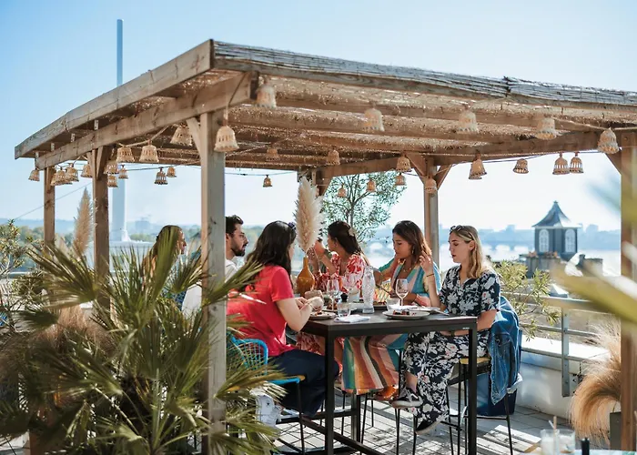 Indigo Centre Chartrons By Ihg Bordeaux